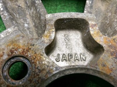 BLACK RACING 14x6.5j +25 4x114.3 CB