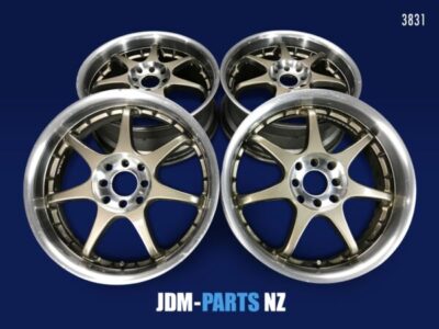 KOSEI JAPAN RT SENEKA RACING 17x7j +45 4x100 / 4x114.3 CB