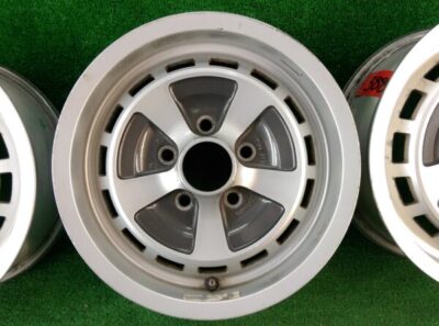 JAGUAR KENT Alloy XJ6 XJ12 / Daimler W6 Double Six 15x6j +33 5x120.65 CB