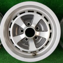 JAGUAR KENT Alloy  XJ6 XJ12 / Daimler W6 Double Six 15x6j +33 5x120.65 CB