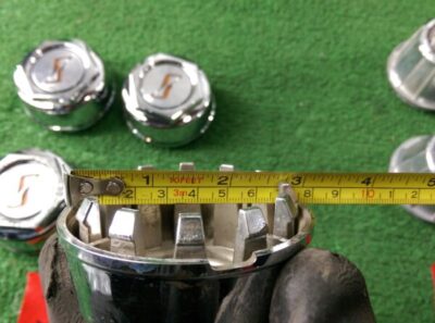 NISSAN SKYLINE R30 Factory CENTER CAP x4