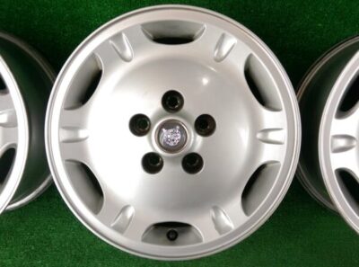 JAGUAR XJ6 / XJ8 Dimple Wheel 16x7j +33 5x120.65 CB