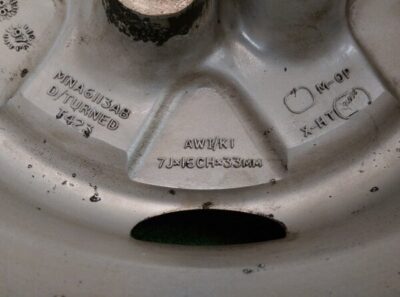 JAGUAR XJ6 / XJ8 Dimple Wheel 16x7j +33 5x120.65 CB