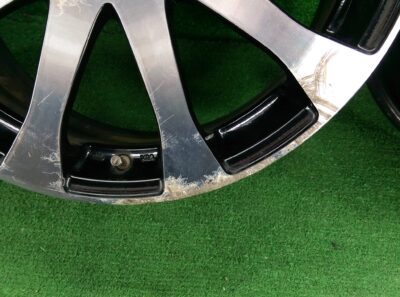 COSMIC JAPAN VENERDi WEISSACH 18x7.5j +50 5x114.3 CB