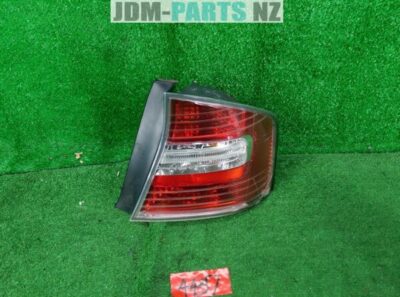 SUBARU LEGACY BL5 TAIL LIGHT RIGHT