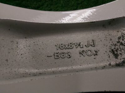 LIUFENG STRIDER 5 Spoke 18x8.5j +30 / 18x9.5j +38 5x114.3 CB