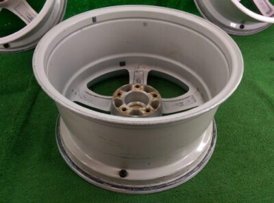 LIUFENG STRIDER 5 Spoke 18x8.5j +30 / 18x9.5j +38 5x114.3 CB