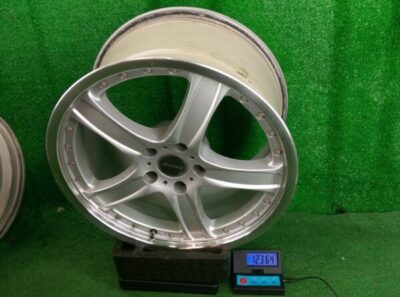 LIUFENG STRIDER 5 Spoke 18x8.5j +30 / 18x9.5j +38 5x114.3 CB
