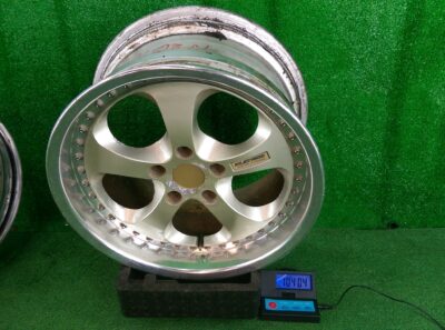 DESMOND RE AMEMIYA AW7 3piece 17x8.5j / 17x9.5j +42 5x114.3 CB
