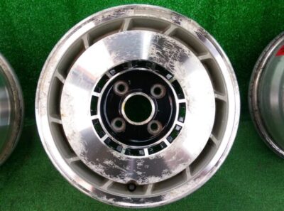 NISSAN SKYLINE R31 FACTORY 15x6j +30 4x114.3 CB