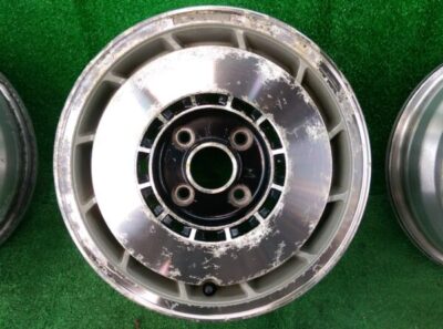 NISSAN SKYLINE R31 FACTORY 15x6j +30 4x114.3 CB