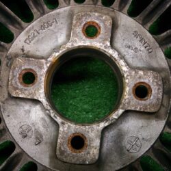 BRIDGESTONE SPINTO 71 Fin  14x6.5j +15 4x114.3 CB