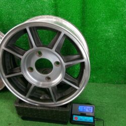 HAYASHI RACING STREET V 15x5j +37 / 15x5.5j +27 4x130 CB