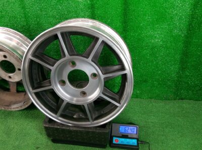 HAYASHI RACING STREET V 15x5j +37 / 15x5.5j +27 4x130 CB