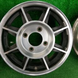 HAYASHI RACING STREET V 15x5j +37 / 15x5.5j +27 4x130 CB