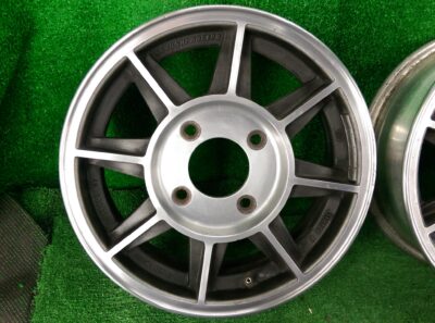 HAYASHI RACING STREET V 15x5j +37 / 15x5.5j +27 4x130 CB