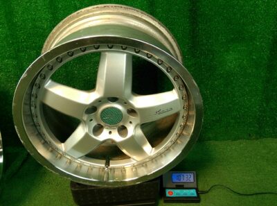 STERN HINODEX BEAST 3 Piece 17x8j +34 / 17x9j +39 5x114.3 CB