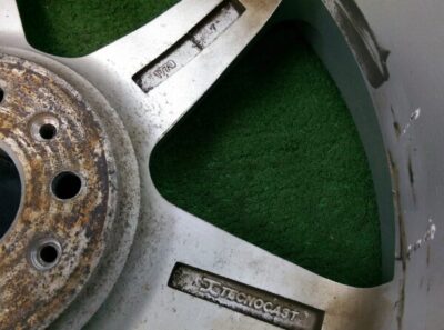 TECNOCAST CORSIA TC202  17x7j +47 5x100 CB