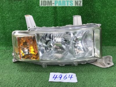 TOYOTA bB NCP30 HID HEADLIGHT RIGHT