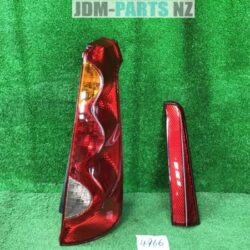 NISSAN NOTE E11 TAILLAMP / TAILLIGHT RIGHT