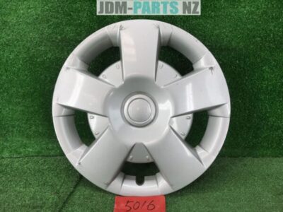 TOYOTA 15inch WHEEL CAP / HUB CAP x1