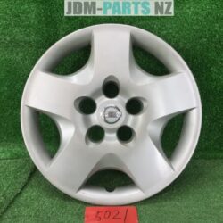 NISSAN 15inch WHEEL CAP / HUB CAP x1