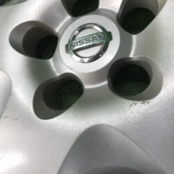 NISSAN 15inch WHEEL CAP / HUB CAP x1