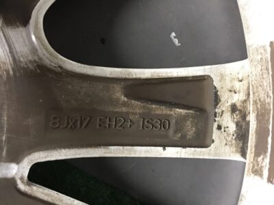 BMW 523i F10 F11 FACTORY ALLOY 17x8j +30 5x120 CB