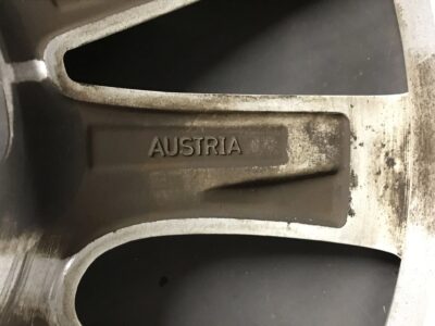 BMW 523i F10 F11 FACTORY ALLOY 17x8j +30 5x120 CB