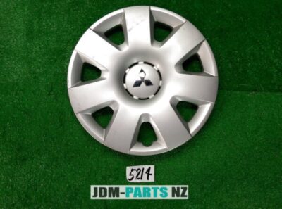 MITSUBISHI 16inch WHEEL CAP / HUB CAP x1