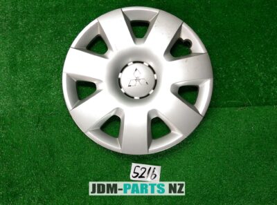 MITSUBISHI 16inch WHEEL CAP / HUB CAP x1