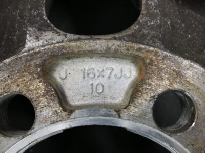 MITSUBISHI Pajero FACTORY Alloy 16x7j +10 6x139.7 CB