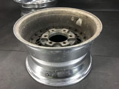 BRIDGESTONE BERG D Type 3 piece With Center Caps 15X8.5J -33 6x139.7 CB