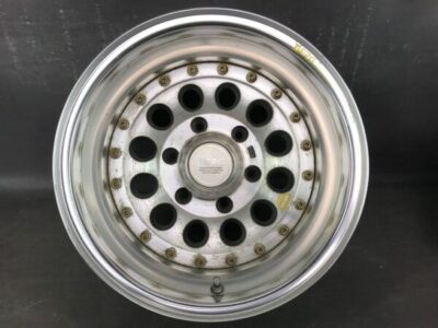 BRIDGESTONE BERG D Type 3 piece With Center Caps 15X8.5J -33 6x139.7 CB