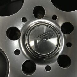 RAYS VERSUS COLLEZIONI STIVALE 17x7j +42 5x114.3 CB