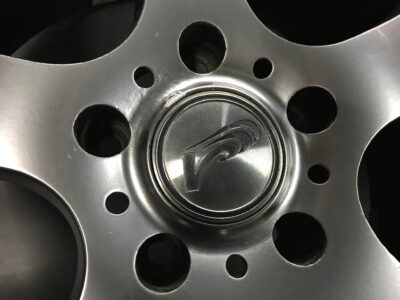 RAYS VERSUS COLLEZIONI STIVALE 17x7j +42 5x114.3 CB