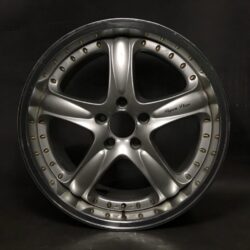 RAYS Payton Place SILVER ARROW WING 2 piece 18x9j +37 5x114.3 CB