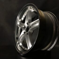 RAYS Payton Place SILVER ARROW WING 2 piece 18x9j +37 5x114.3 CB