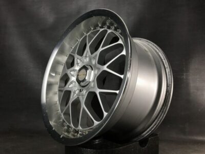 RAYS EINS KAHN 2 / Kahn II Light weight 17x9j +43 4x114.3 / 5x114.3 CB