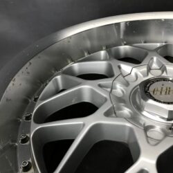 RAYS EINS KAHN 2 / Kahn II Light weight 17x9j +43 4x114.3 / 5x114.3 CB