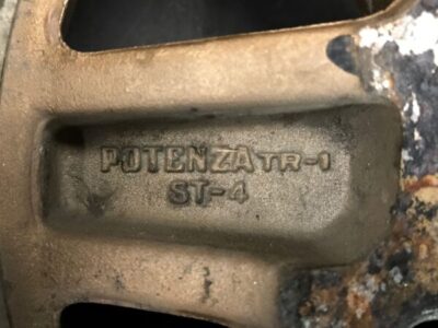 BRIDGESTONE POTENZA TR-1 / ZONA STAGE 4 3 piece 14×6j +15 4x114.3 CB