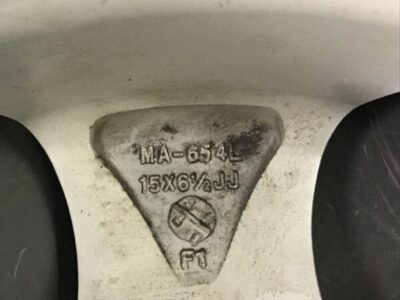 TOPY BLOWS JUNES 15x6.5j +37 4x100 / 5x100 CB