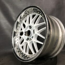 HOTSTUFF STICH MESH - 2 /  3 piece 17x9.5j ＋41 4x114.3 / 5x114.3 CB