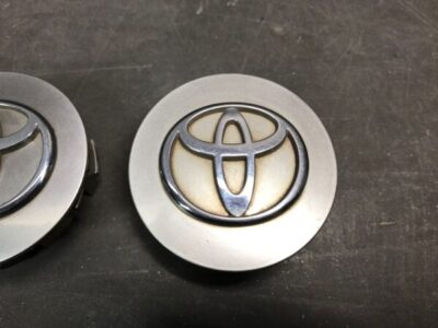 TOYOTA center caps for TOYOTA Prius Alpha ZVW41 x4 (1set)