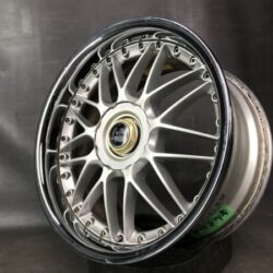 BRIDGESTONE TURNING MESH 3 piece 17x8j +32 / 9j +39 4x114.3 / 5x114.3 CB