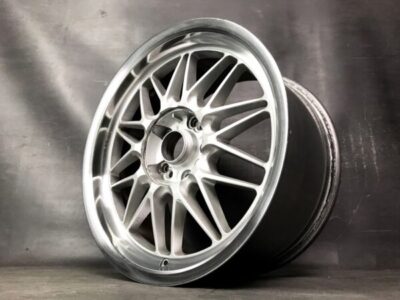 WORK REZAX 17x8j +47 / 17x9j +50 4x114.3 / 5x114.3 +45 CB
