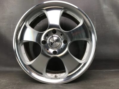 RAYS VERSUS STIVALE 16x7j +42 4x114.3 CB