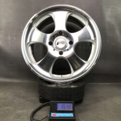 RAYS VERSUS STIVALE 16x7j +42 4x114.3 CB