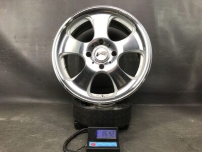 RAYS VERSUS STIVALE 16x7j +42 4x114.3 CB