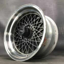 Pontiac Firebird  TRANS AM GTA WS6 MESH 16x8j +0 / +16 5x120.65 CB